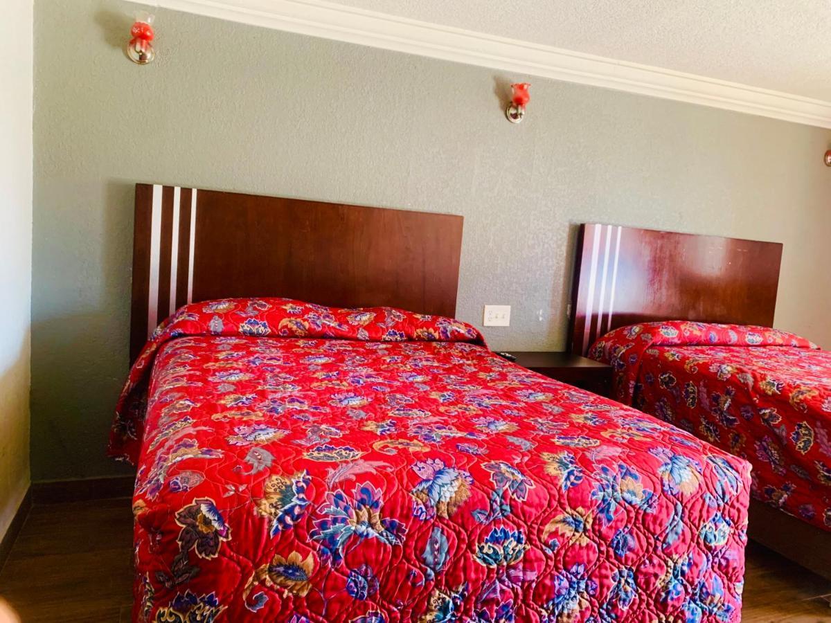 Budget Inn And Suites Crowley Kültér fotó
