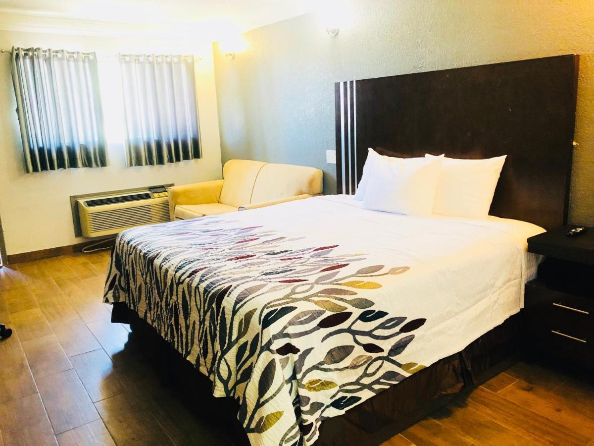 Budget Inn And Suites Crowley Kültér fotó